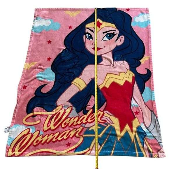 DC superhero Wonder Woman, Truth Love Strength Silk Touch Throw Blanket, 40"x50" - Picture 3 of 6